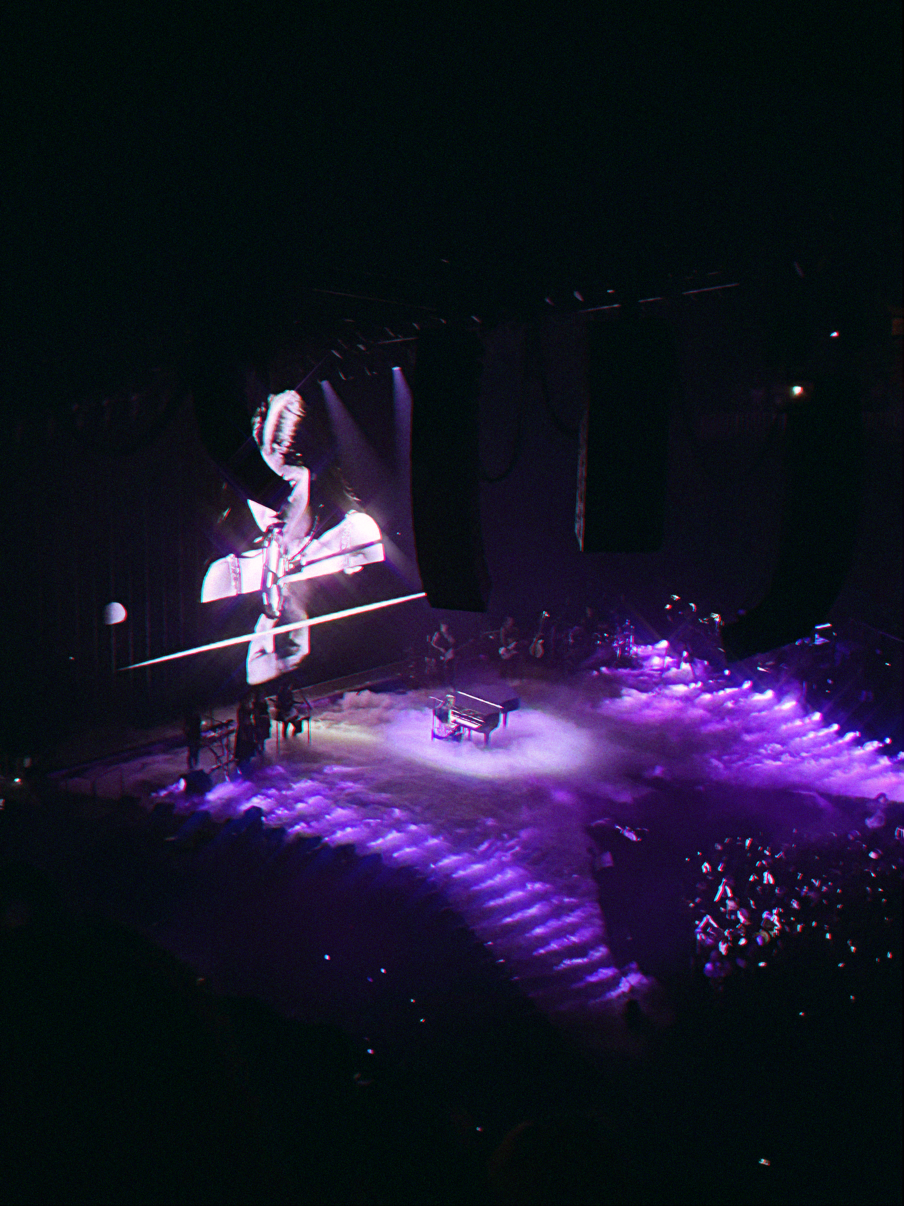Olivia Rodrigo GUTS Tour Photo